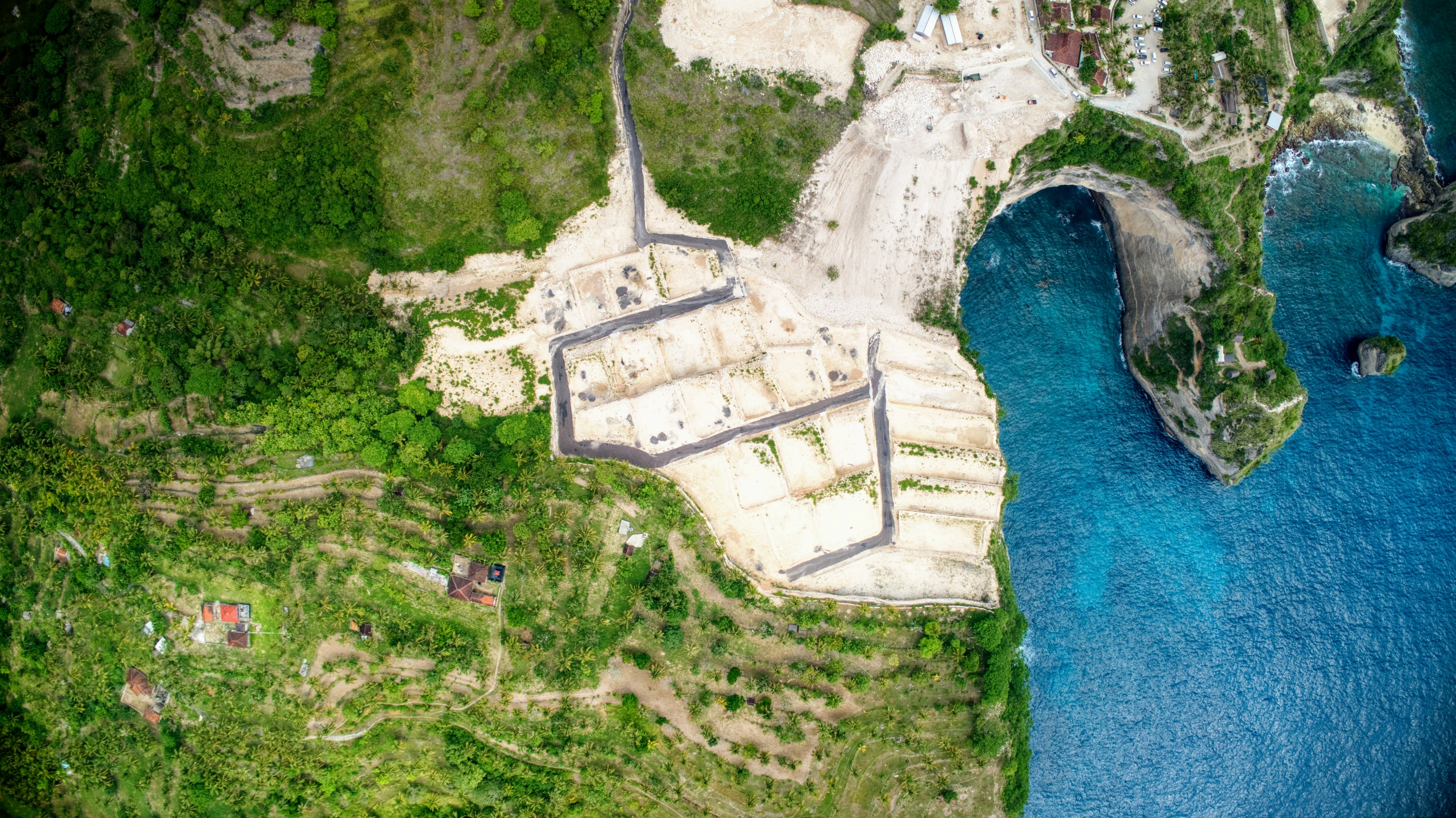 Земельный участок на Нуса Пениде на продажу Atuh Beach Los Tebing (Cliff)