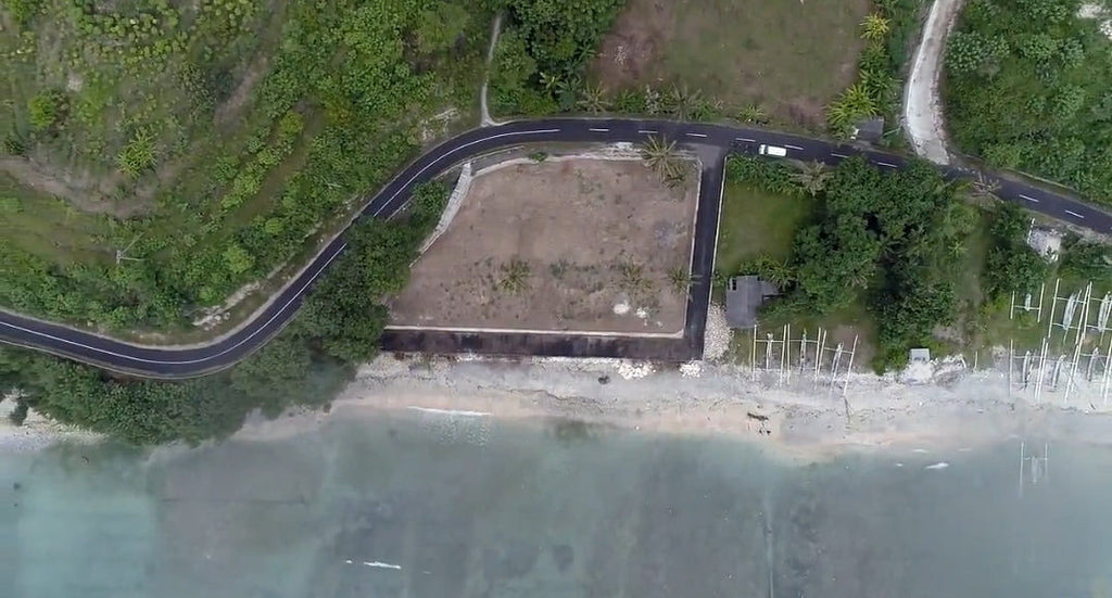 Batumaulapan beachfront Nusa Penida tanah dijual